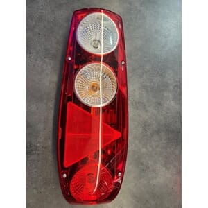 BAKBELYSNING HÖGER KOMPL  -03